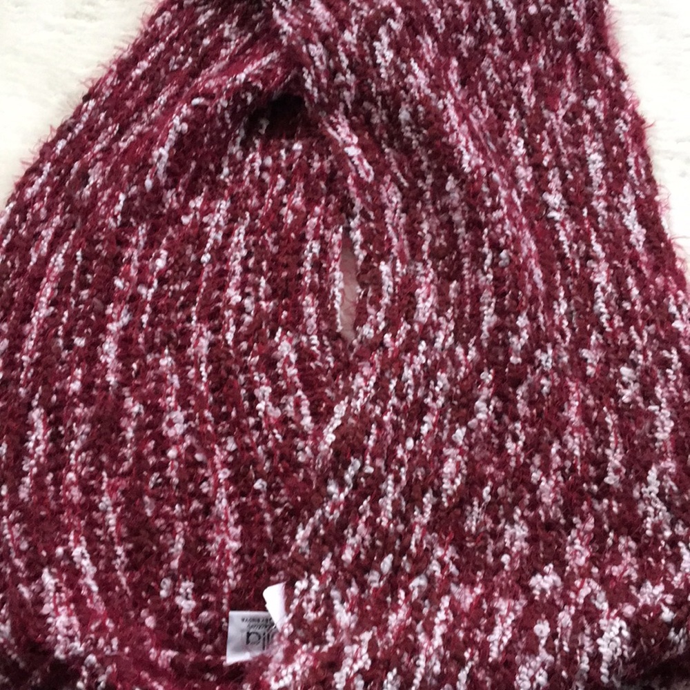 lulla collection by Bindya infinity scarf - Picture 9 of 9